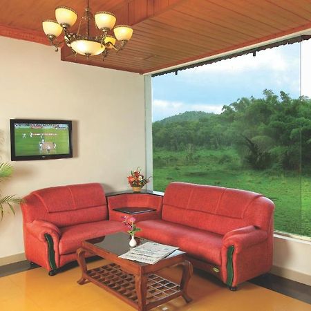 Jungle Park Resorts Thekkady Exterior foto